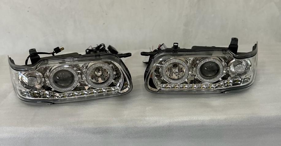 Toyota Tazz headlight set Chrome LEDs+xenons