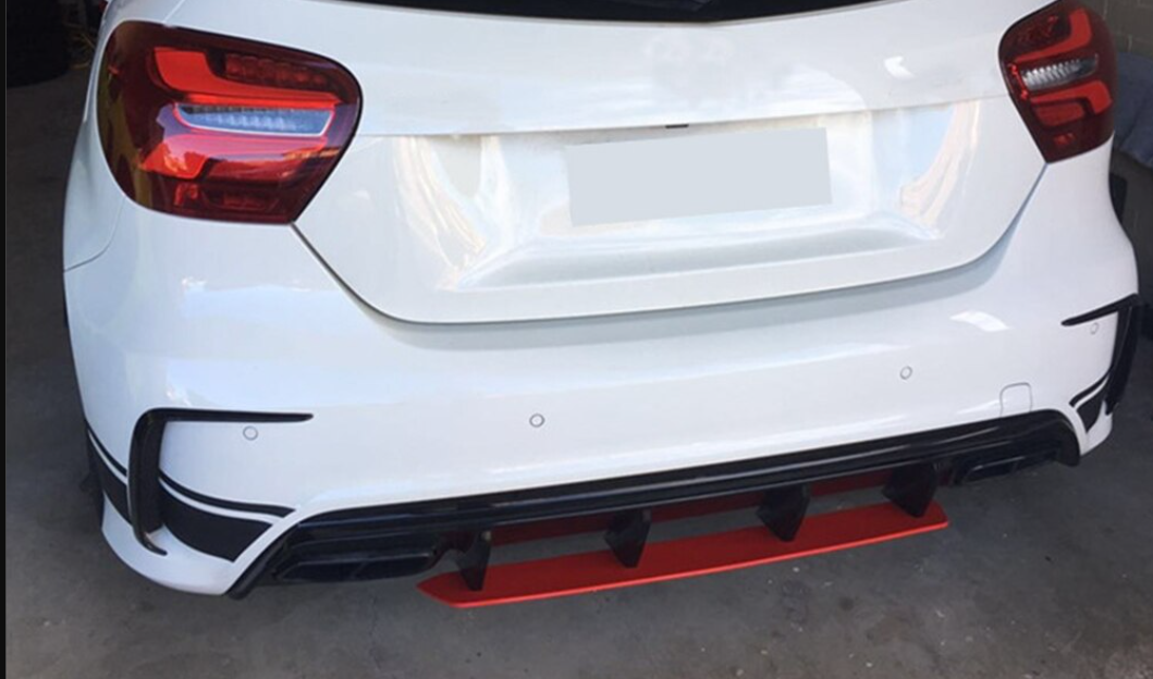 A-Class W176 red tip diffuser with black tailpipes