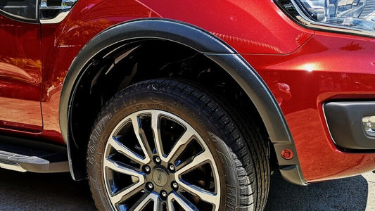 Ford Everest matt black slim wheel arches 2016+